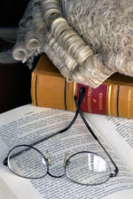Law-wig, books, specs